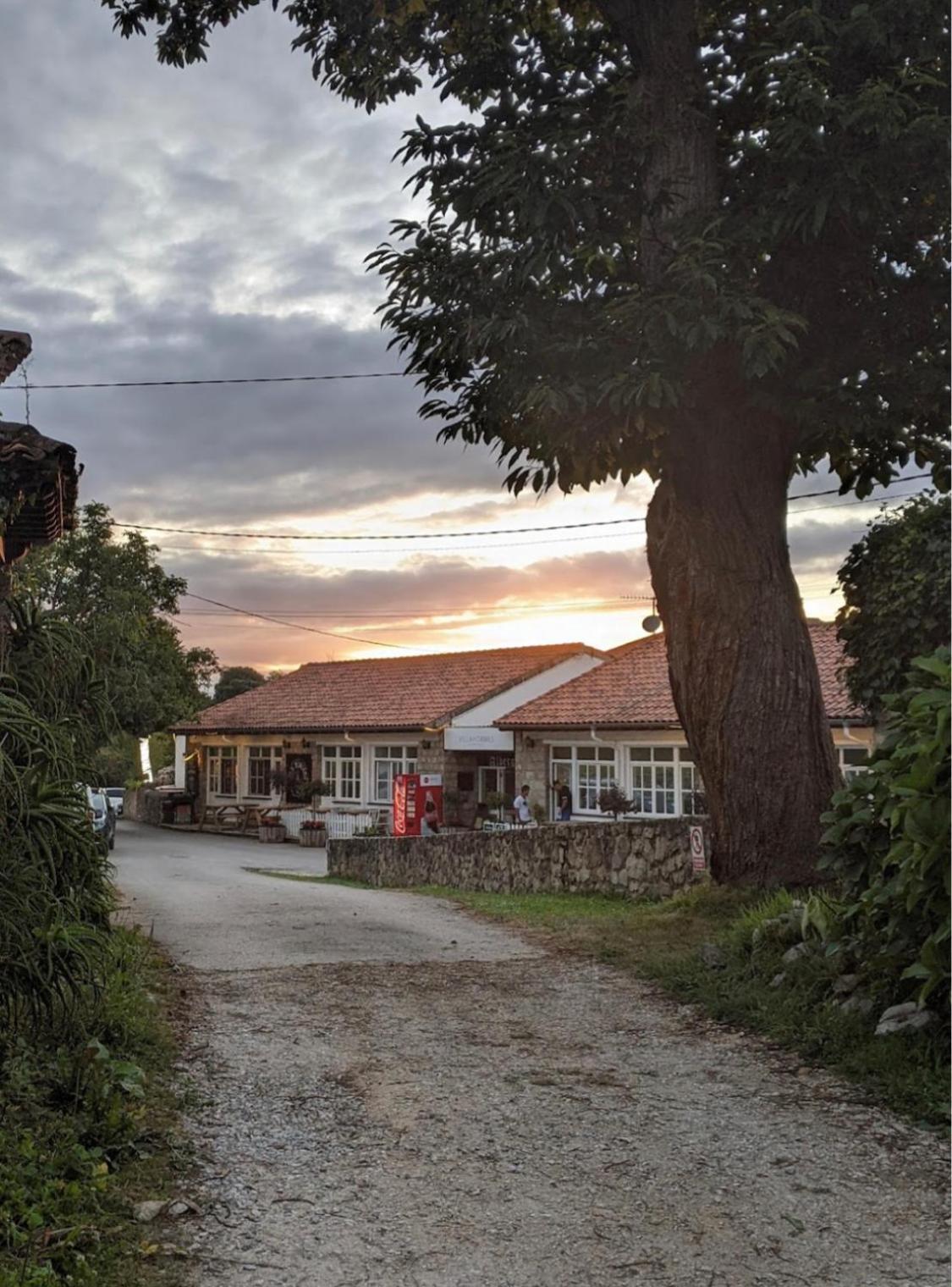 Hostel Gulpiyuri Llanes Villahormes Экстерьер фото
